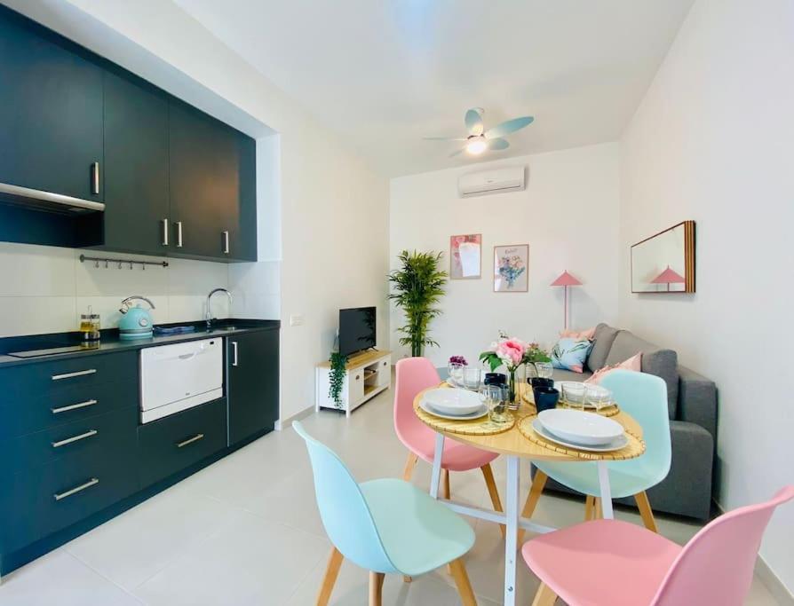 Sweet Aparment In Russafa Apartment Valencia Exterior photo