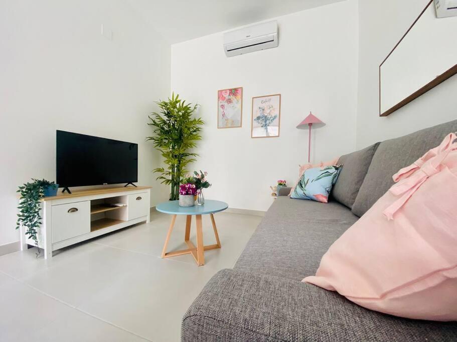 Sweet Aparment In Russafa Apartment Valencia Exterior photo